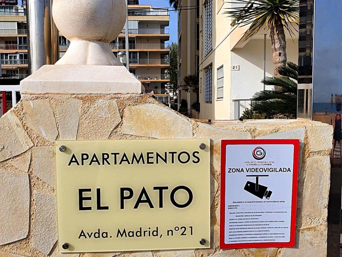 First Line Apartment With 3 Bedrooms And Seaviews Benidorm Exterior foto